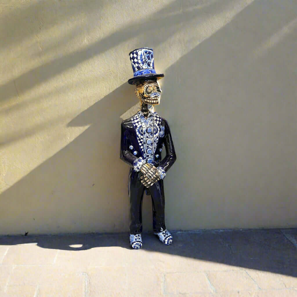 Blue & White Talavera Catrin Statue | Day of the Dead Figurine Talavera Statue La Vie Bien Blue & White Talavera Catrin Statue | Day of the Dead Figurine