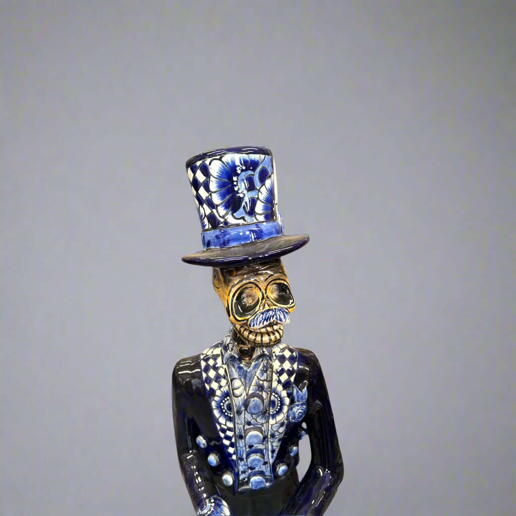 Blue & White Talavera Catrin Statue | Day of the Dead Figurine Talavera Statue La Vie Bien Blue & White Talavera Catrin Statue | Day of the Dead Figurine