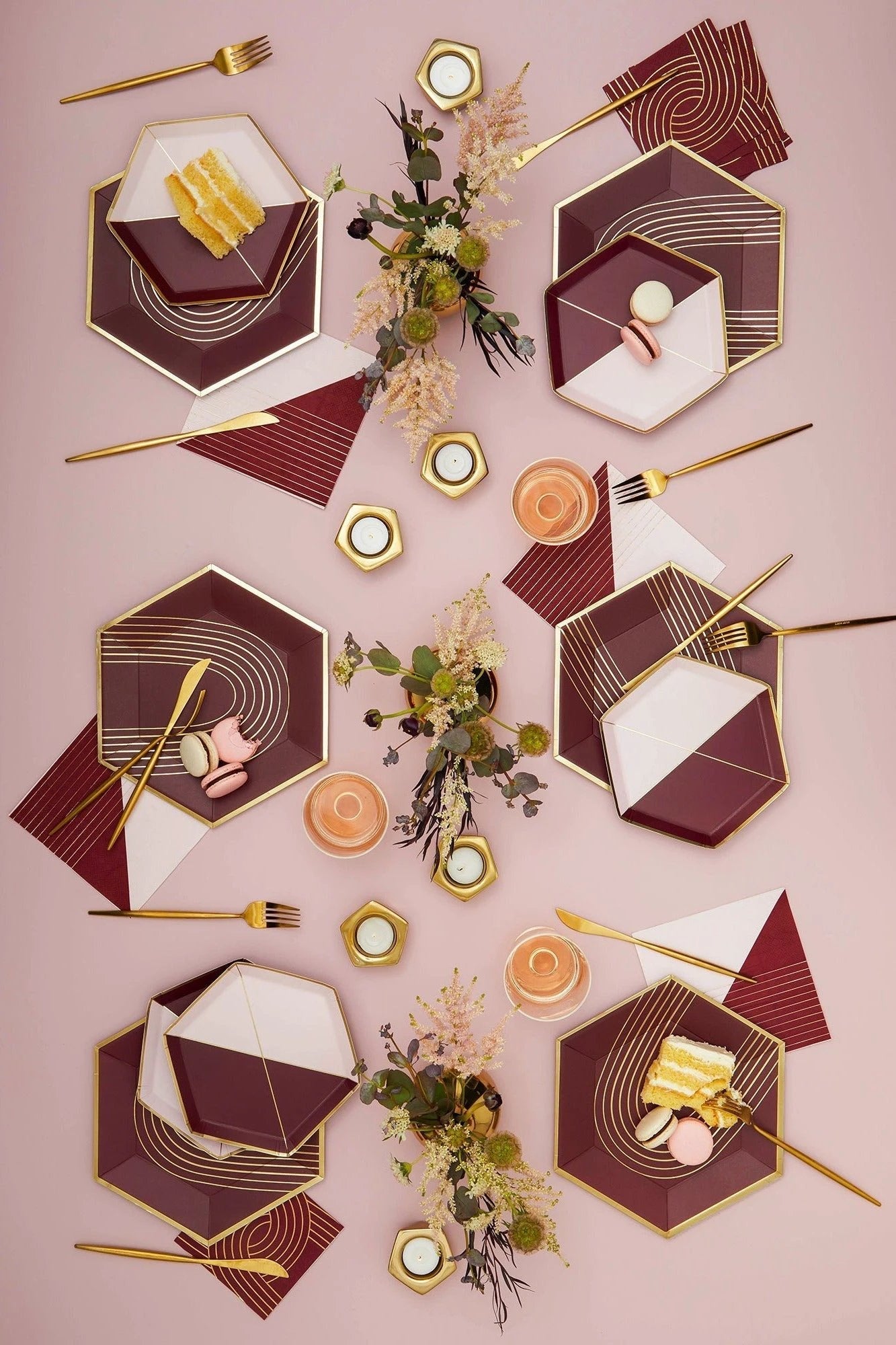 Bordeaux - Maroon Chain Link Cocktail Paper Napkins by Harlow & Grey