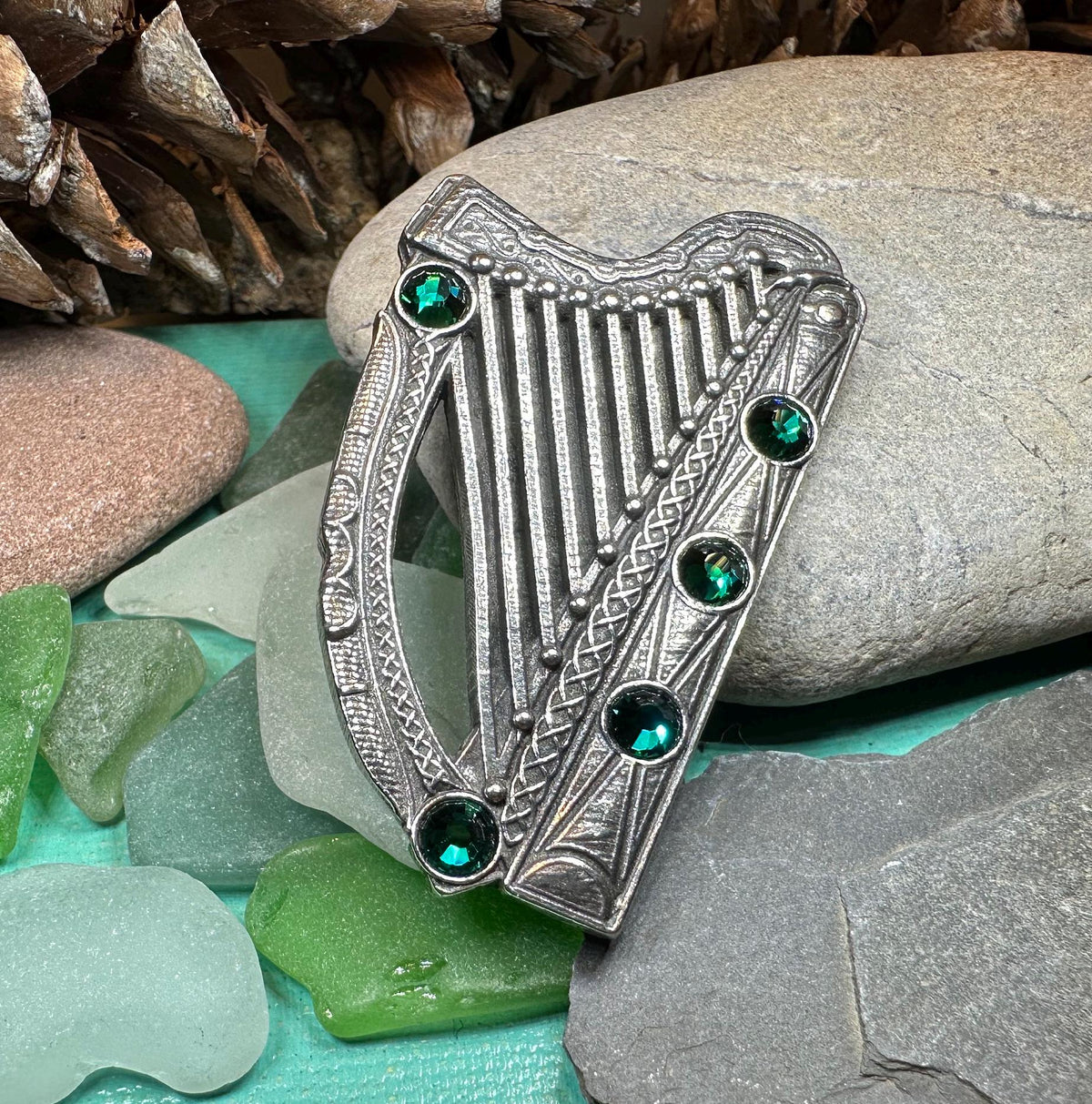 Boru Celtic Harp Brooch - Irish Jewelry Brooch La Vie Bien Boru Celtic Harp Brooch - Irish Jewelry