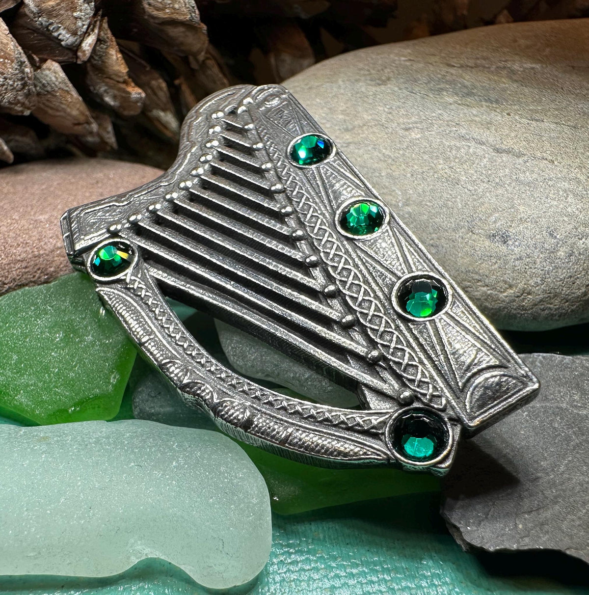 Boru Celtic Harp Brooch - Irish Jewelry Brooch La Vie Bien Boru Celtic Harp Brooch - Irish Jewelry