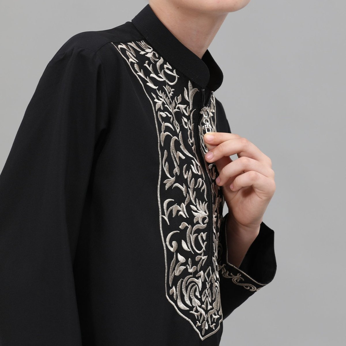 Boys Black Embroidered Tunic & Pants Set (MKB021) La Vie Bien Boys Black Embroidered Tunic & Pants Set (MKB021)