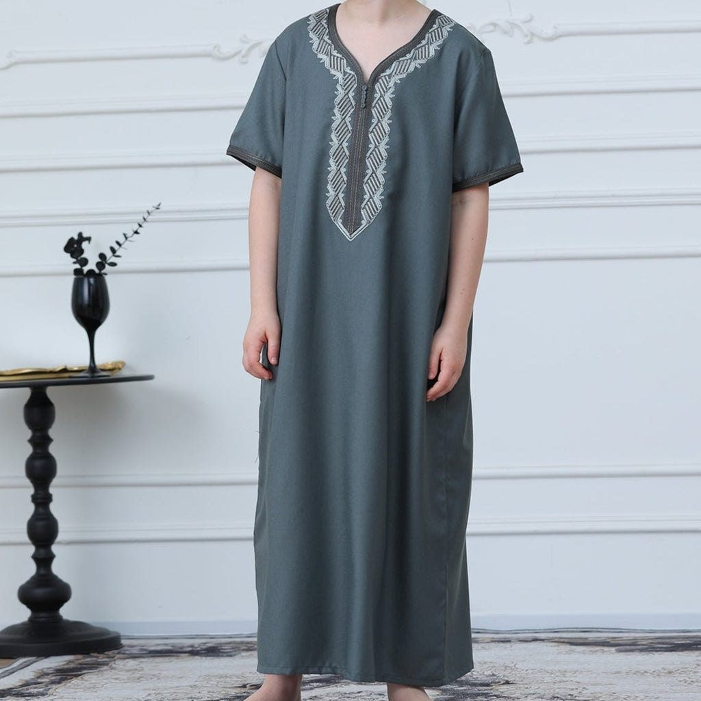Boys Embroidered Zip-Front Thobe(MKB012) La Vie Bien Boys Embroidered Zip-Front Thobe(MKB012)