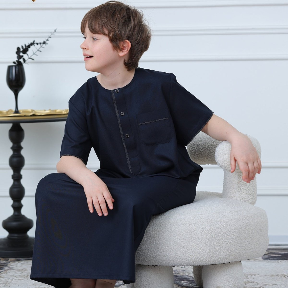 Boys Navy Short Sleeve Thobe with Chest Pocket (MKB022) La Vie Bien Boys Navy Short Sleeve Thobe with Chest Pocket (MKB022)