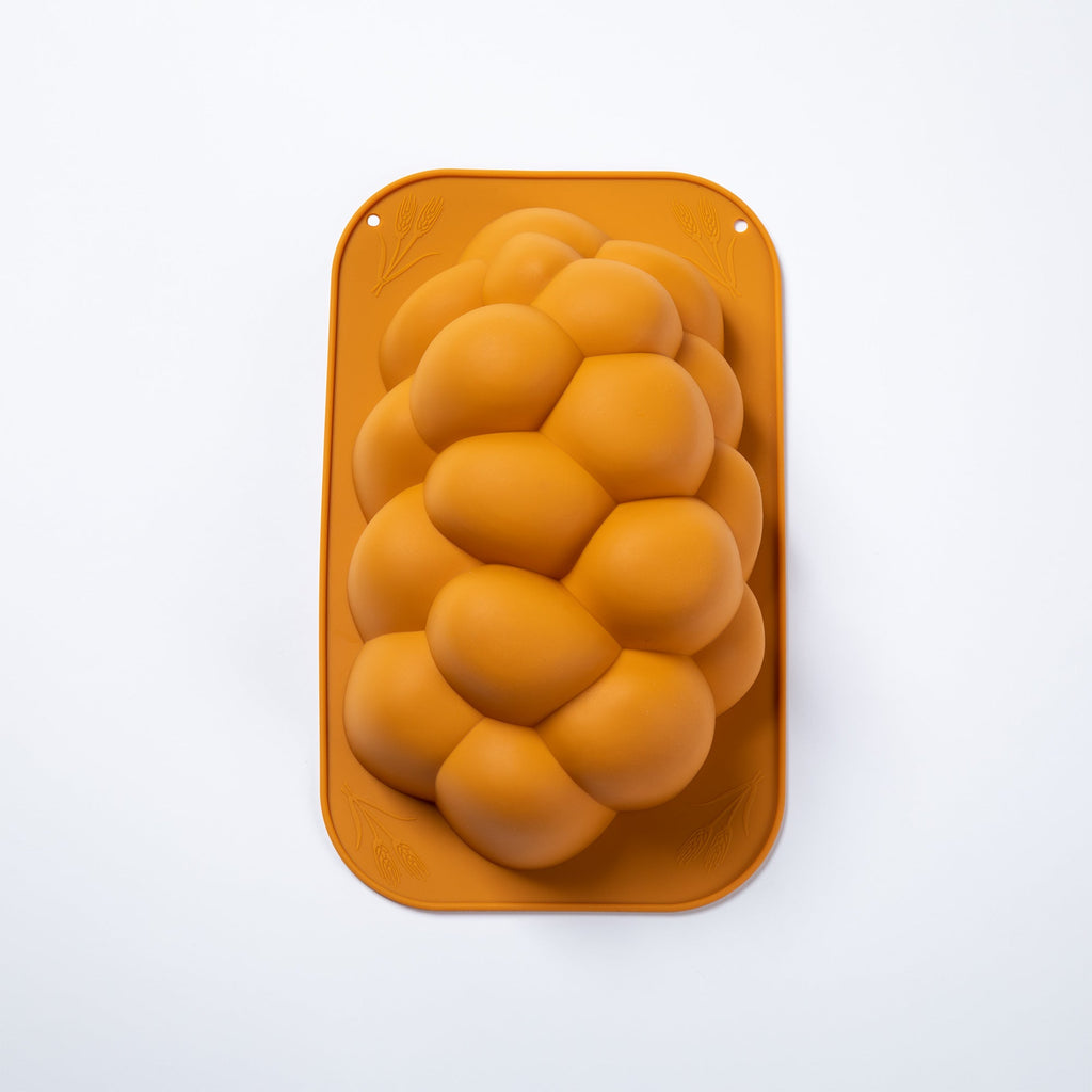 Braided Challah Silicone Mold Measuring & Baking & Food Preparation La Vie Bien Braided Challah Silicone Mold