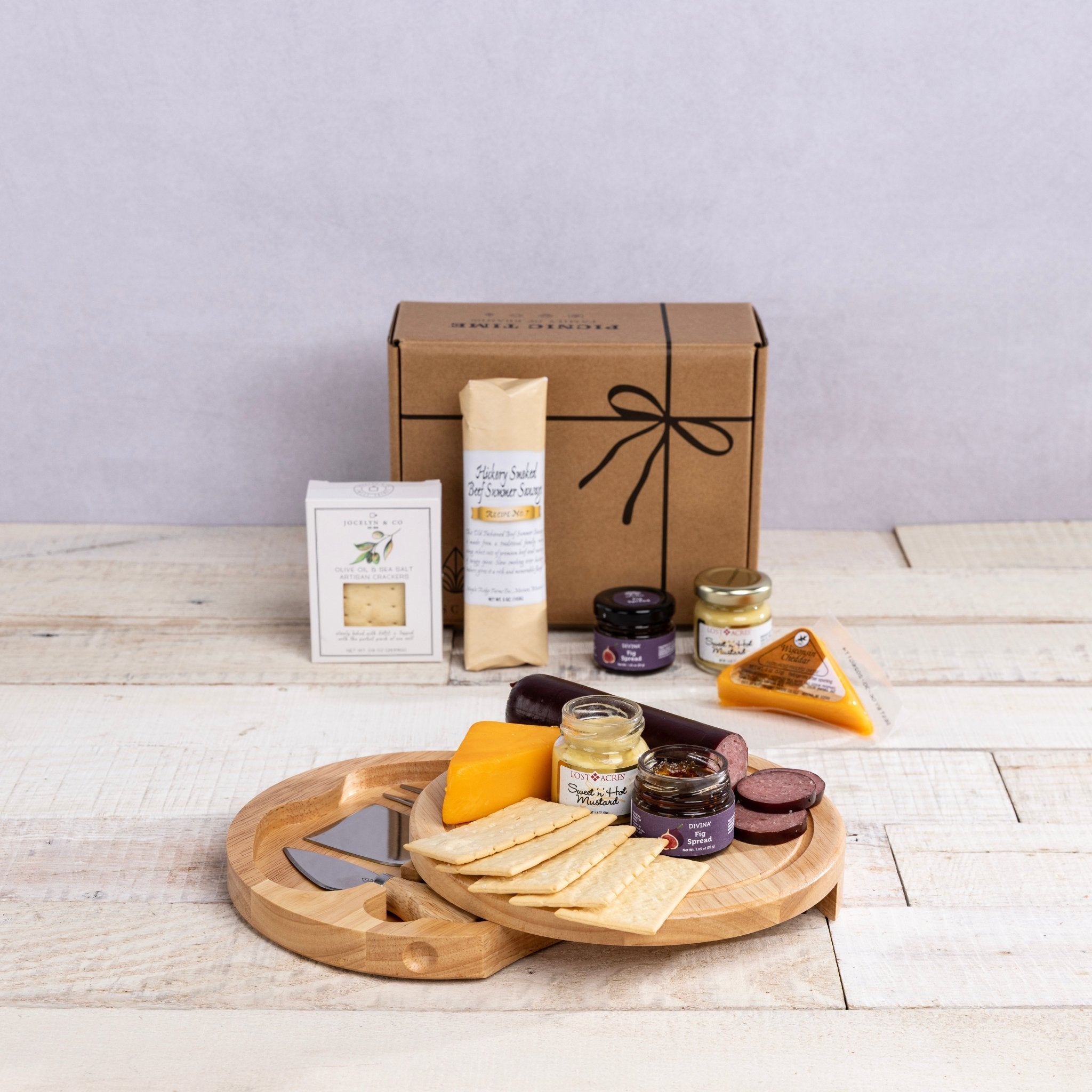 Brie Cheese Board with Gourmet Gift Pack Core La Vie Bien Brie Cheese Board with Gourmet Gift Pack