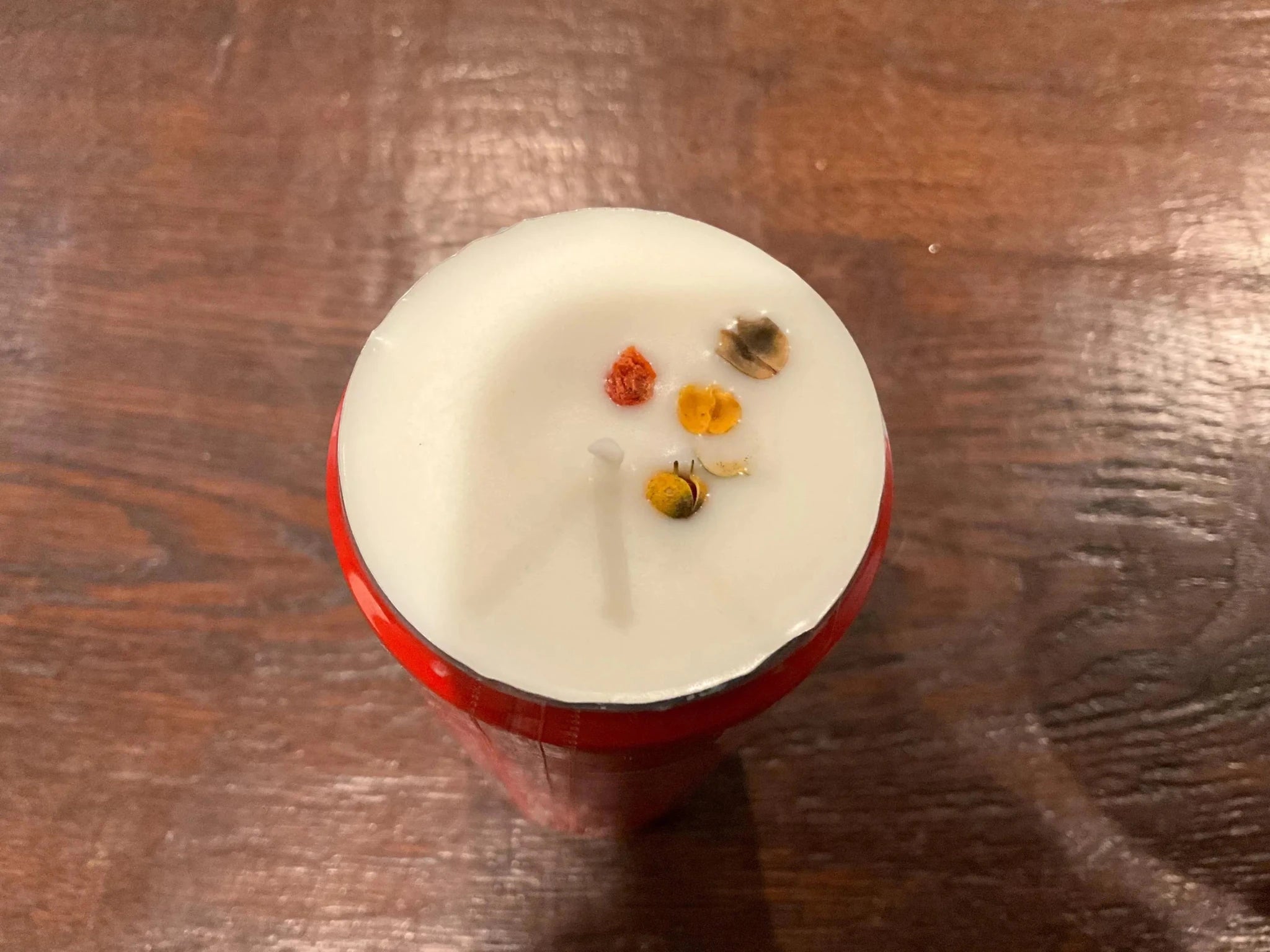 Bring a touch of Italian charm to your home with unique, hand - poured soy candles with light citrus scent crafted in repurposed Italian cans Candles La Vie Bien Bring a touch of Italian charm to your home with unique, hand - poured soy candles with light citrus scent crafted in repurposed Italian cans