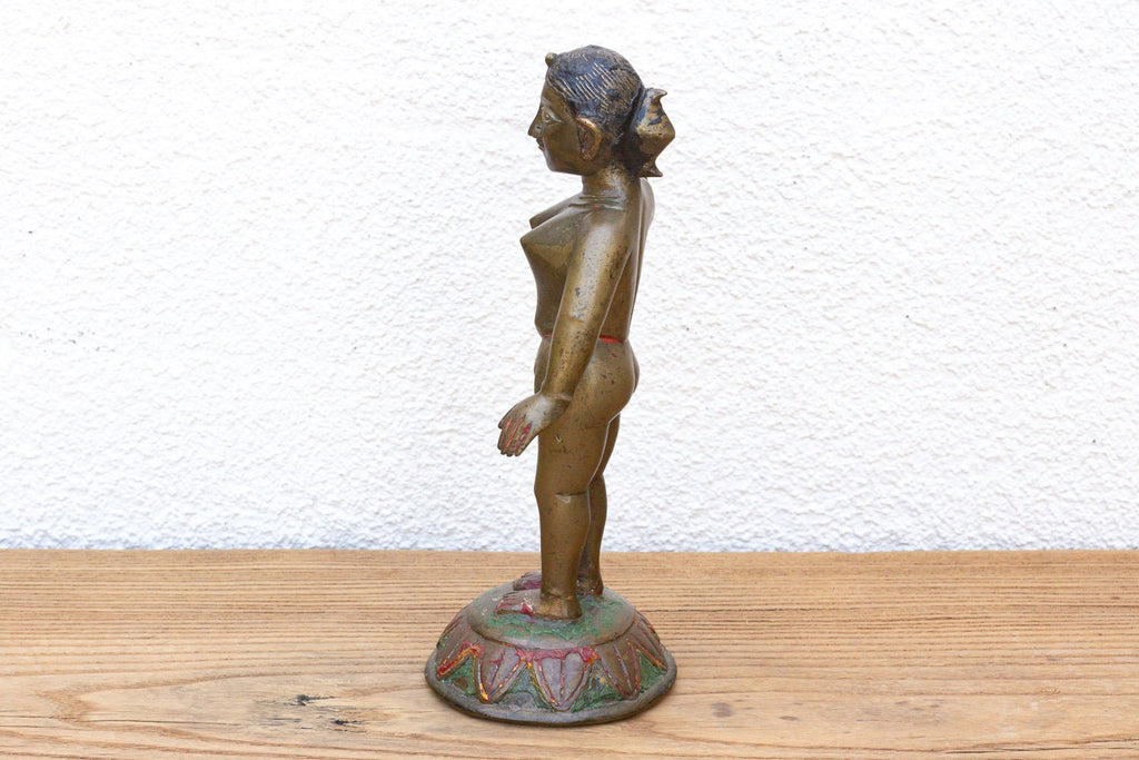 Bronze Yakshini Devotional Attendant Figure Accents La Vie Bien Bronze Yakshini Devotional Attendant Figure