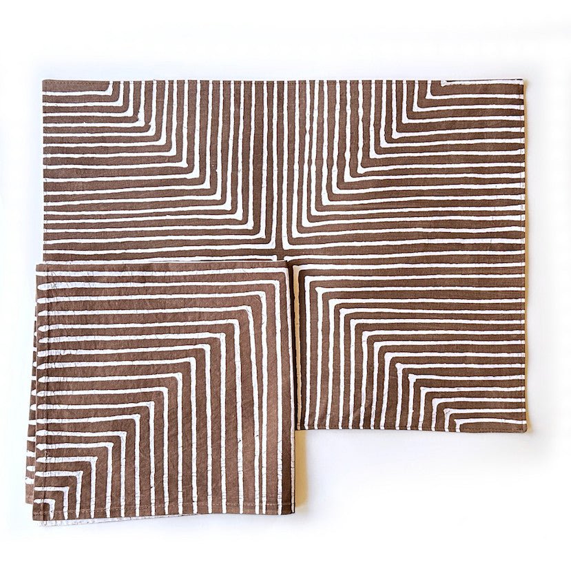Brown Mitsetse Placemats - Set of 2 La Vie Bien Brown Mitsetse Placemats - Set of 2
