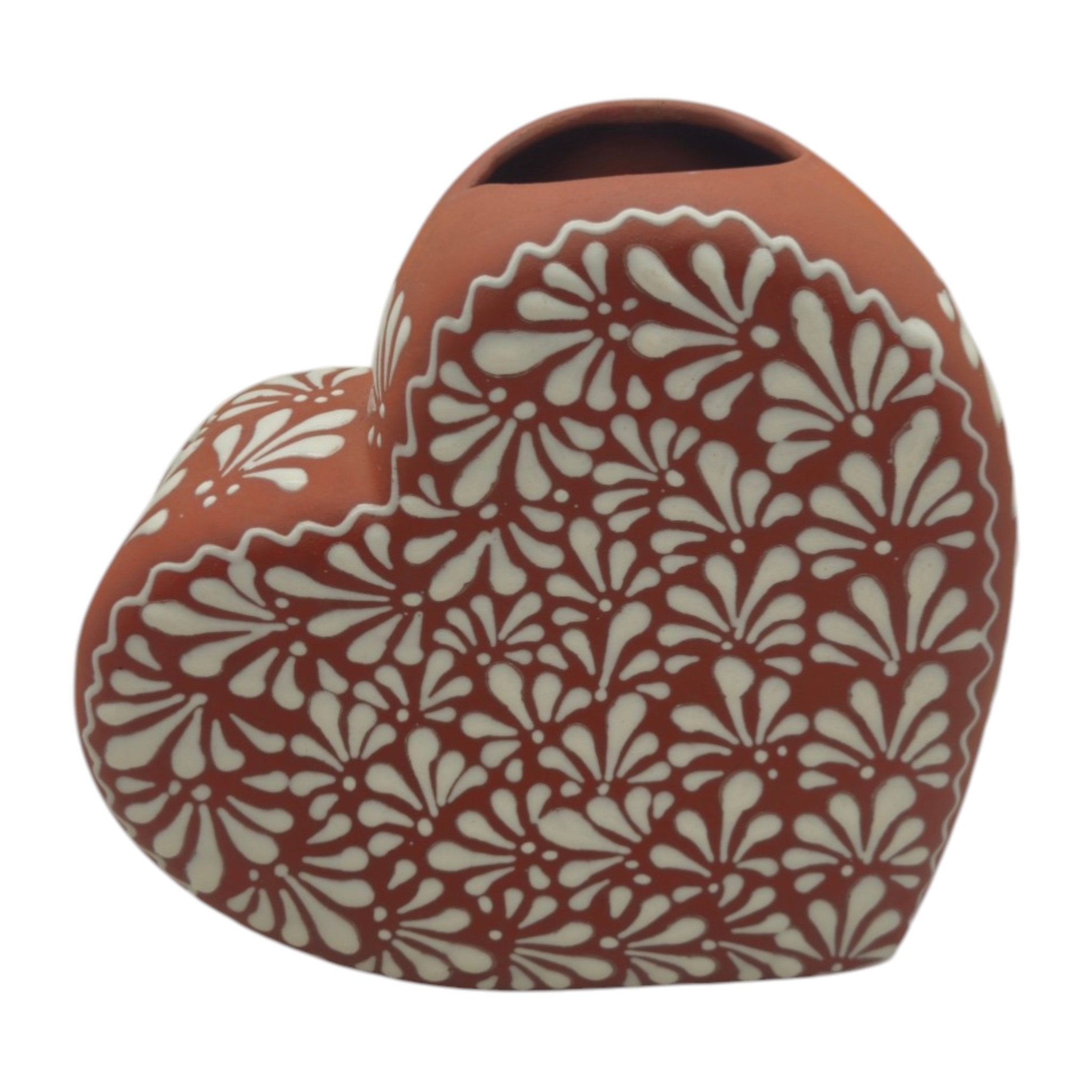 Brown & White Talavera Heart Vase | Hand-Painted Pottery Talavera Planter La Vie Bien Brown & White Talavera Heart Vase | Hand-Painted Pottery