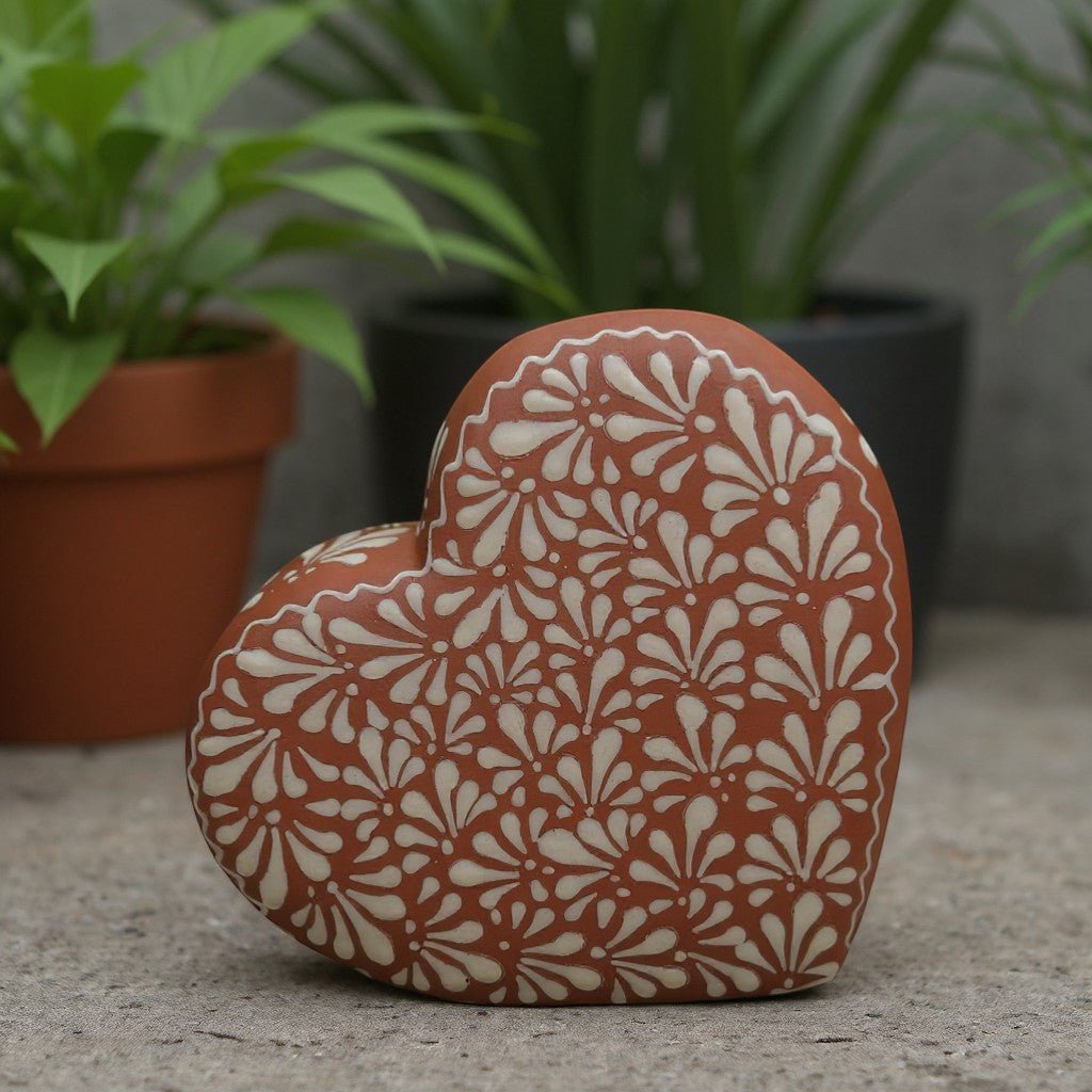 Brown & White Talavera Heart Vase | Hand-Painted Pottery Talavera Planter La Vie Bien Brown & White Talavera Heart Vase | Hand-Painted Pottery
