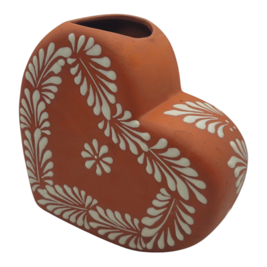 Brown & White Talavera Heart Vase | Hand-Painted Pottery Talavera Planter La Vie Bien Brown & White Talavera Heart Vase | Hand-Painted Pottery