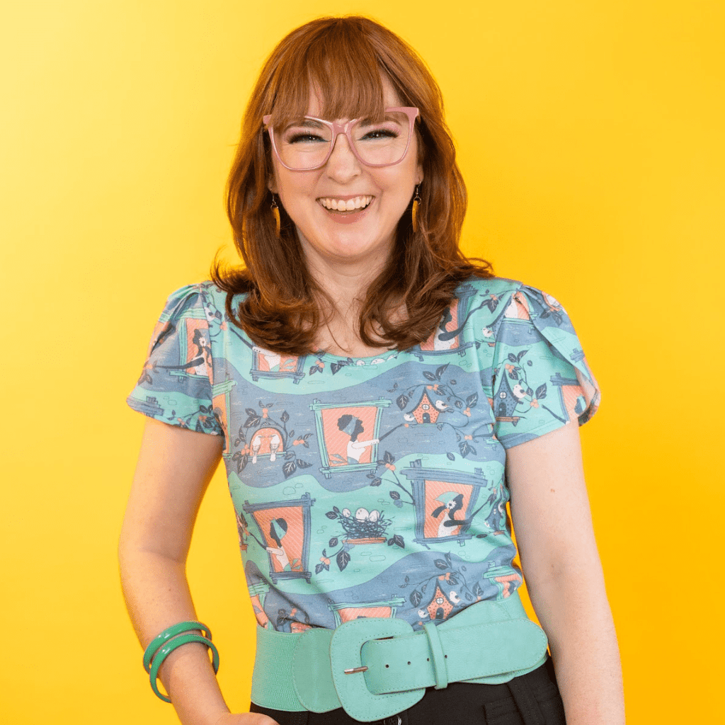 Brownstone Betties Tulip Sleeve Tee in Aqua & Peach Allover print tee La Vie Bien Brownstone Betties Tulip Sleeve Tee in Aqua & Peach