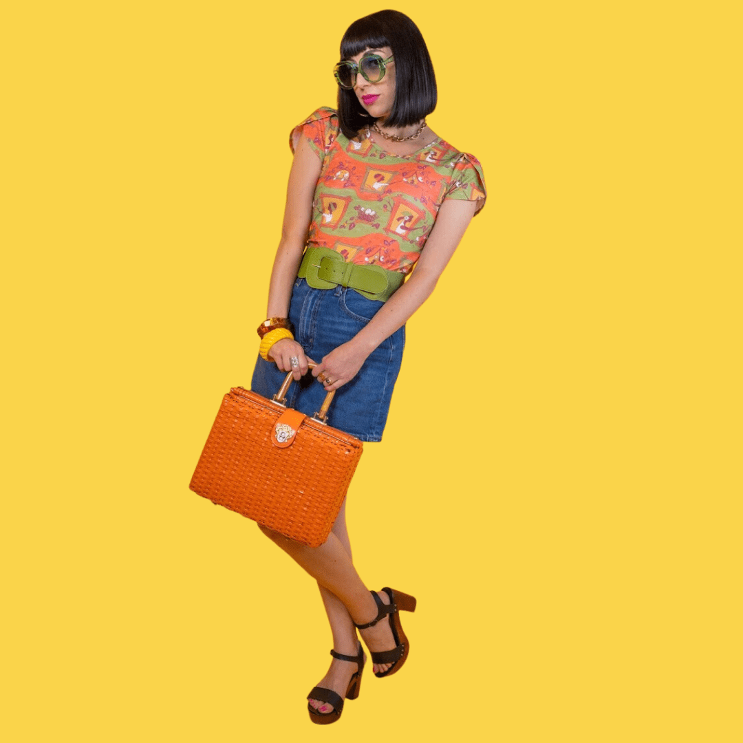 Brownstone Betties Tulip Sleeve Tee in Pumpkin & Olive Allover print tee La Vie Bien Brownstone Betties Tulip Sleeve Tee in Pumpkin & Olive