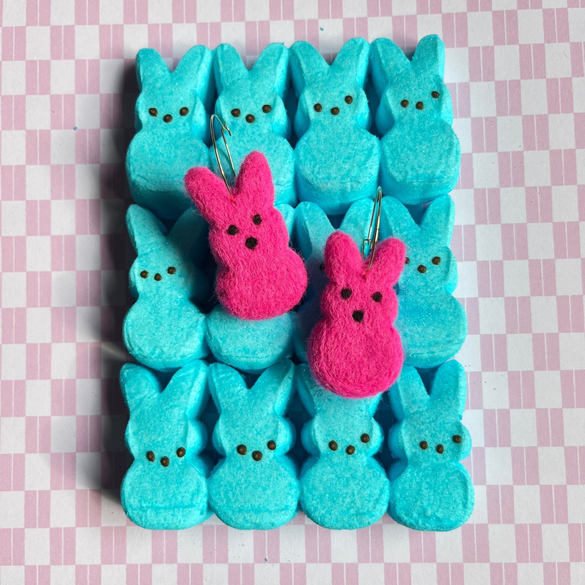 Bunny Peeps! Earrings La Vie Bien Bunny Peeps!