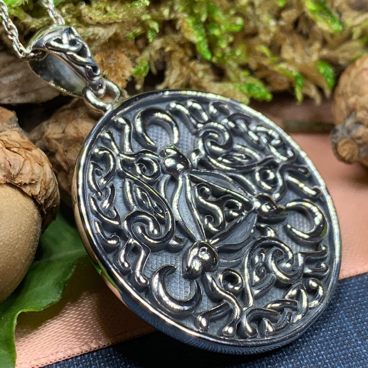 Calixa Triple Rabbit Necklace Pendant La Vie Bien Calixa Triple Rabbit Necklace