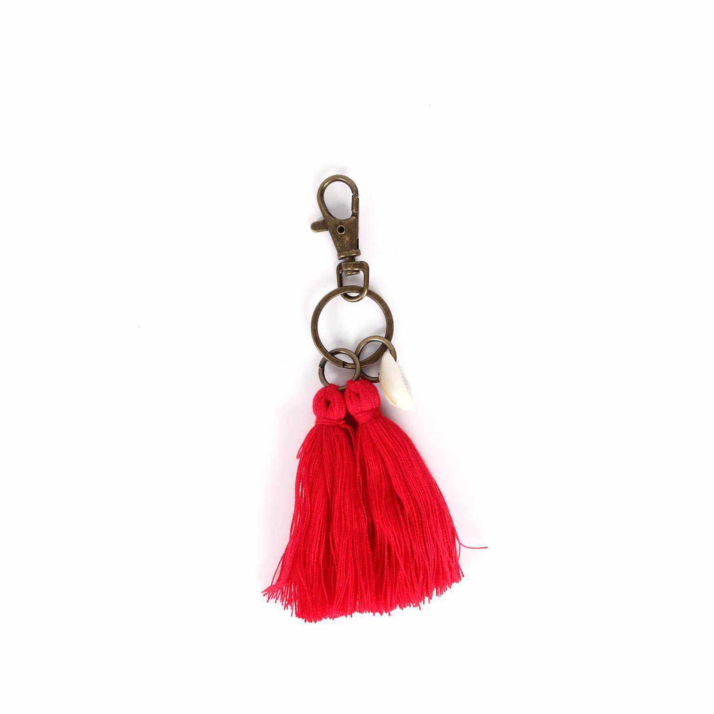 Campana Shell Tassel Zipper Pull | Handmade Keychain from Thailand Zipper Pulls La Vie Bien Campana Shell Tassel Zipper Pull | Handmade Keychain from Thailand