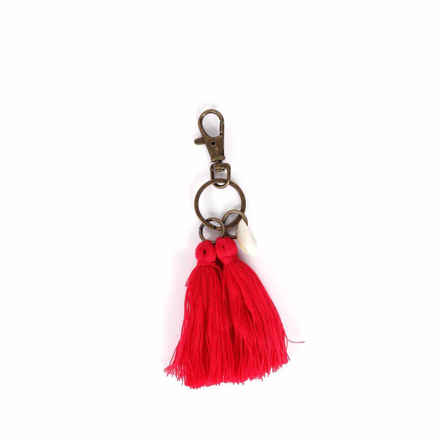 Campana Shell Tassel Zipper Pull | Handmade Keychain from Thailand Zipper Pulls La Vie Bien Campana Shell Tassel Zipper Pull | Handmade Keychain from Thailand