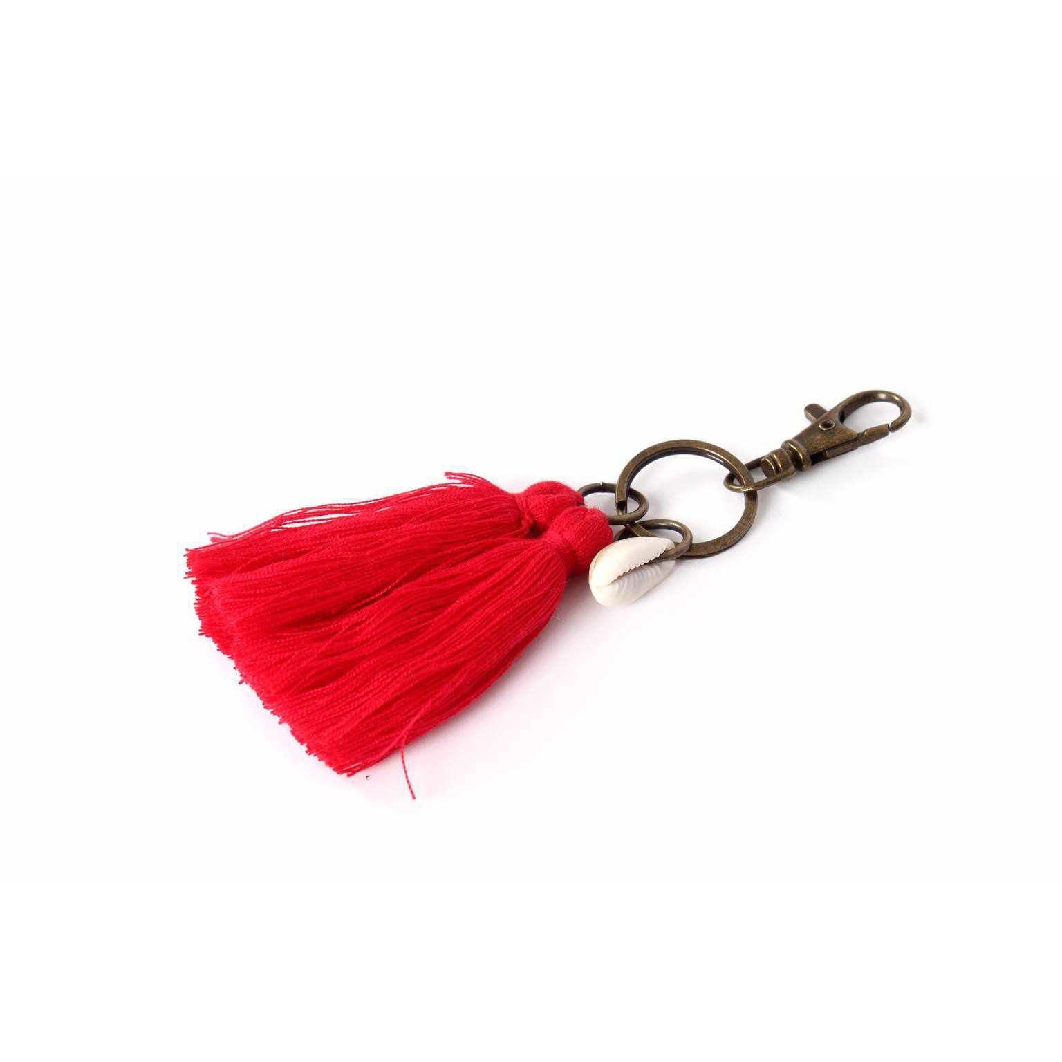 Campana Shell Tassel Zipper Pull | Handmade Keychain from Thailand Zipper Pulls La Vie Bien Campana Shell Tassel Zipper Pull | Handmade Keychain from Thailand