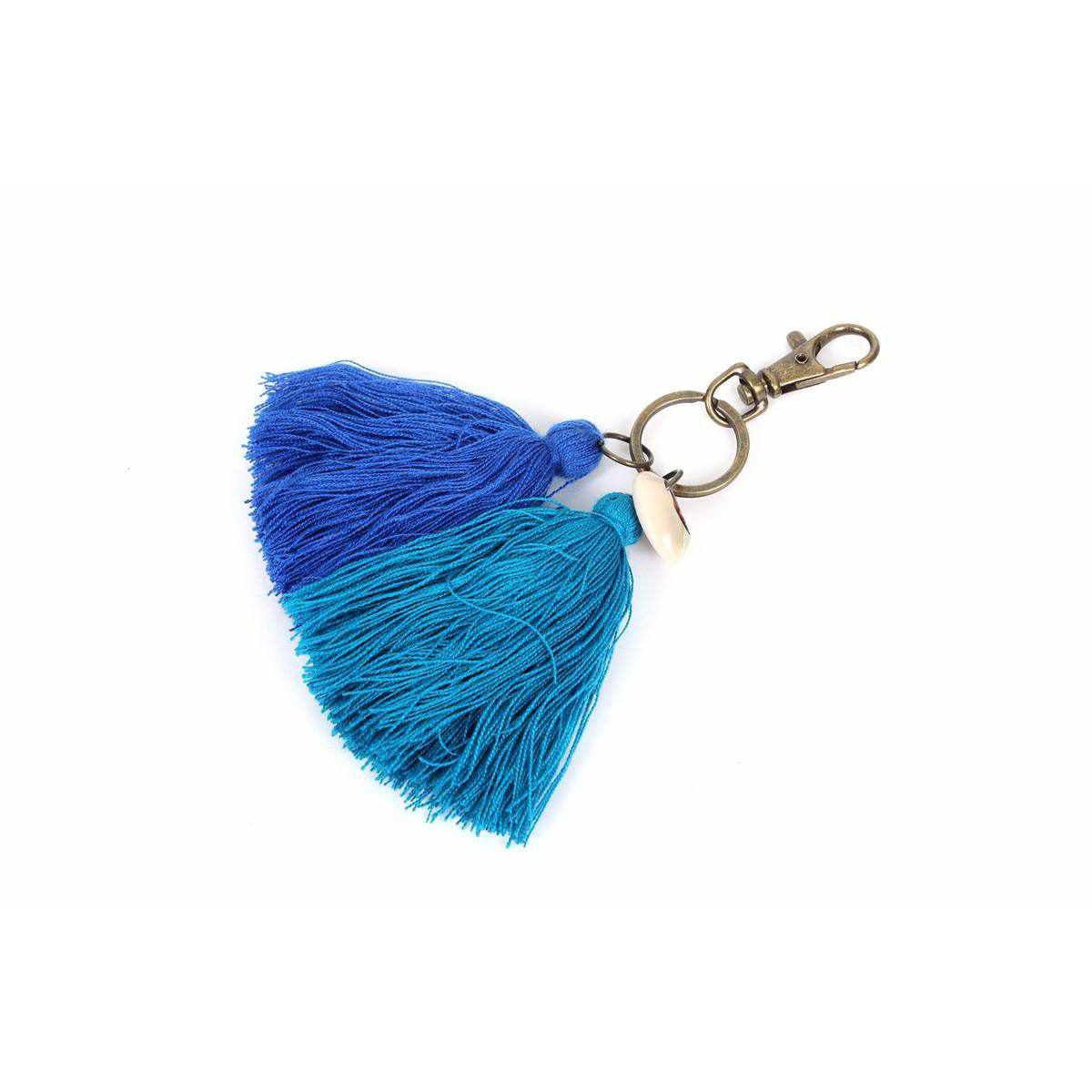 Campana Shell Tassel Zipper Pull | Handmade Keychain from Thailand Zipper Pulls La Vie Bien Campana Shell Tassel Zipper Pull | Handmade Keychain from Thailand