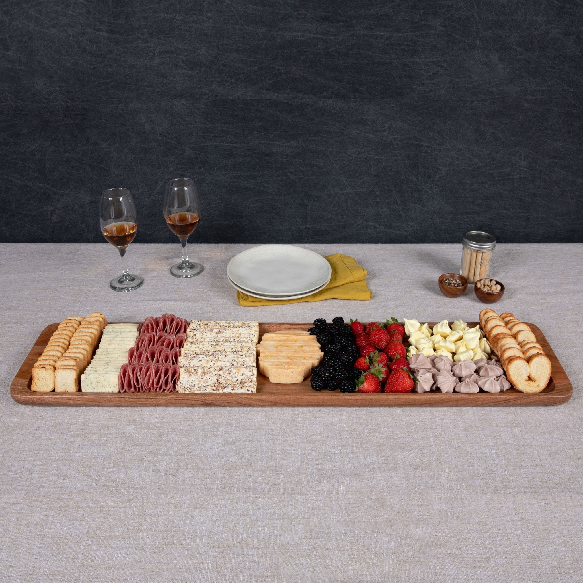 Canapé 36" Appetizer Serving Tray Core La Vie Bien Canapé 36" Appetizer Serving Tray
