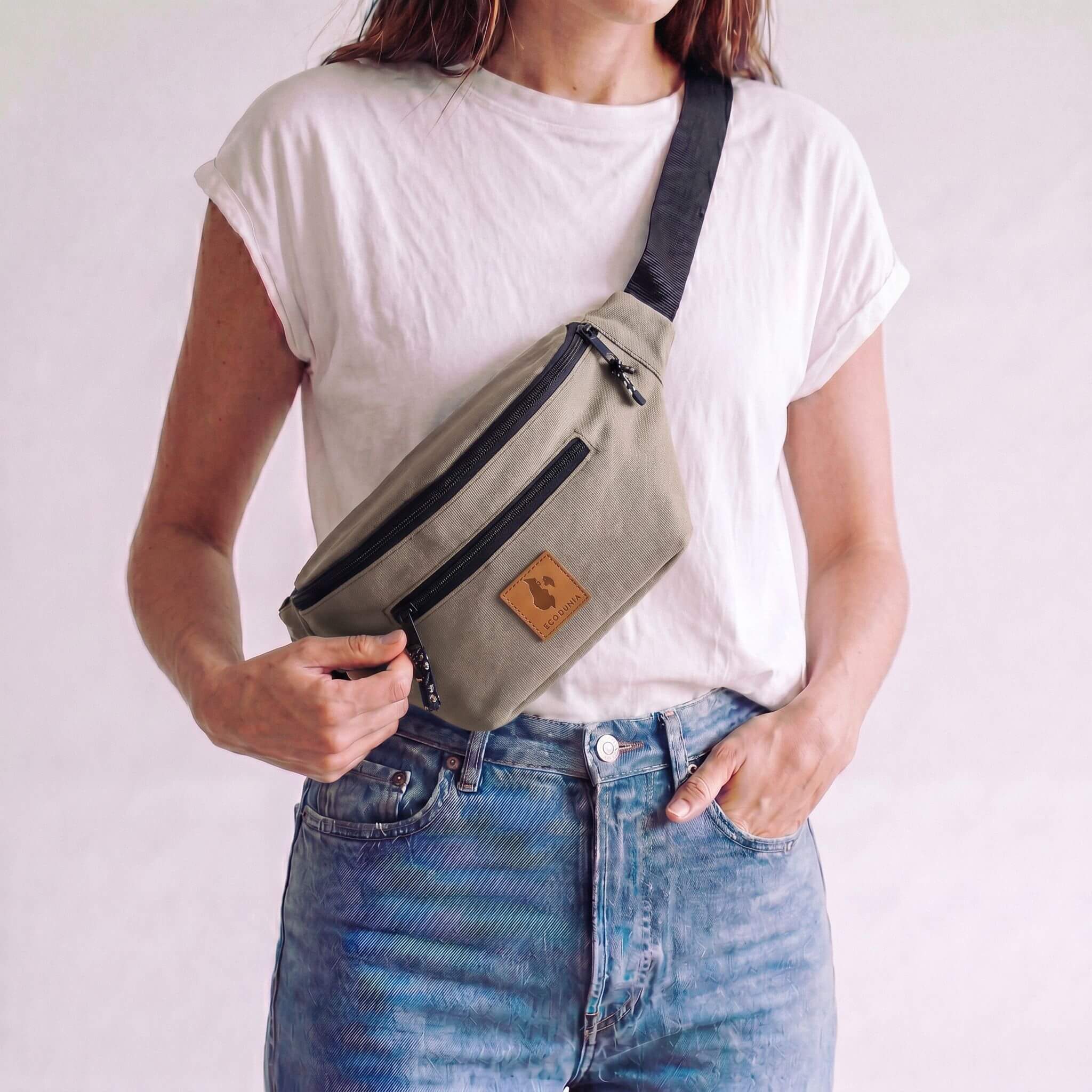 Canvas Crossbody Fanny Pack | Toni Bag Fanny Packs La Vie Bien Canvas Crossbody Fanny Pack | Toni Bag
