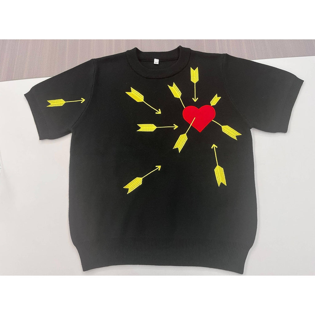 Carefree Black Sweater with Heart and Arrows Illustration [Available in S - L]
