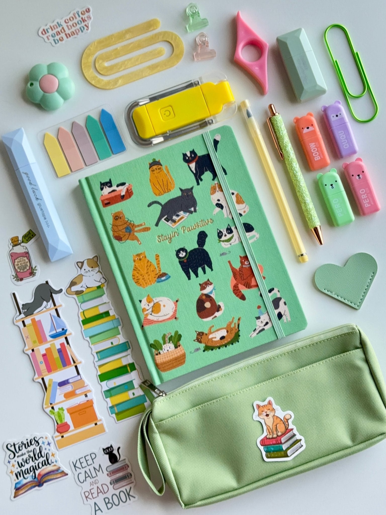 Cat Lover Bookish Bundle 🐱 Bookish Bundle La Vie Bien Cat Lover Bookish Bundle 🐱