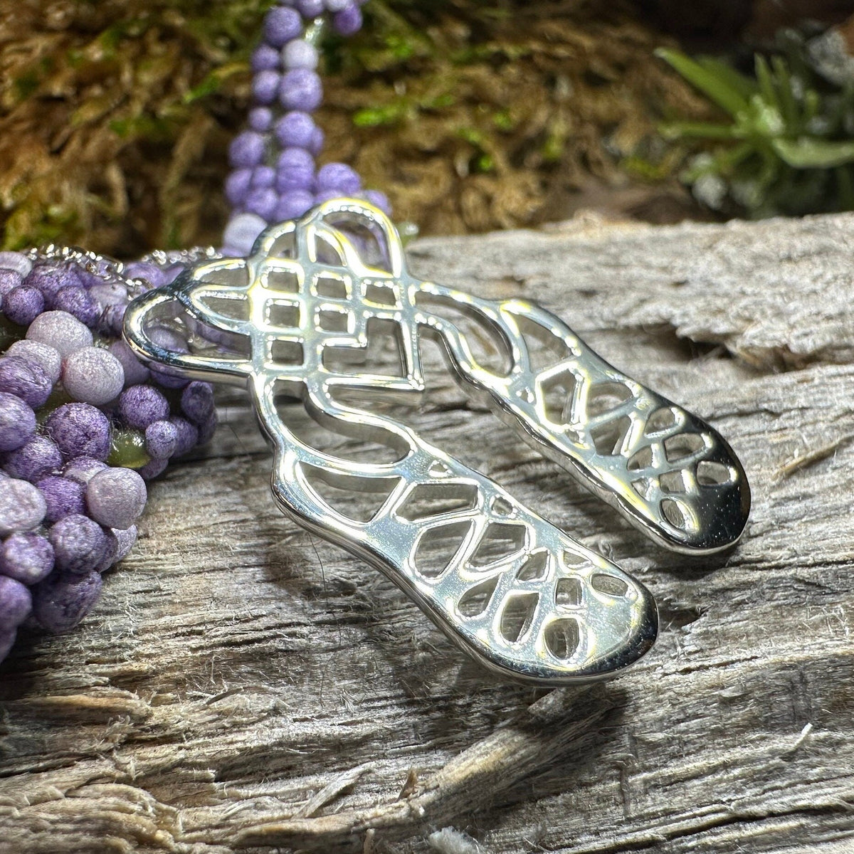 Celtic Heart Irish Dance Shoes Necklace in Sterling Silver Pendant La Vie Bien Celtic Heart Irish Dance Shoes Necklace in Sterling Silver