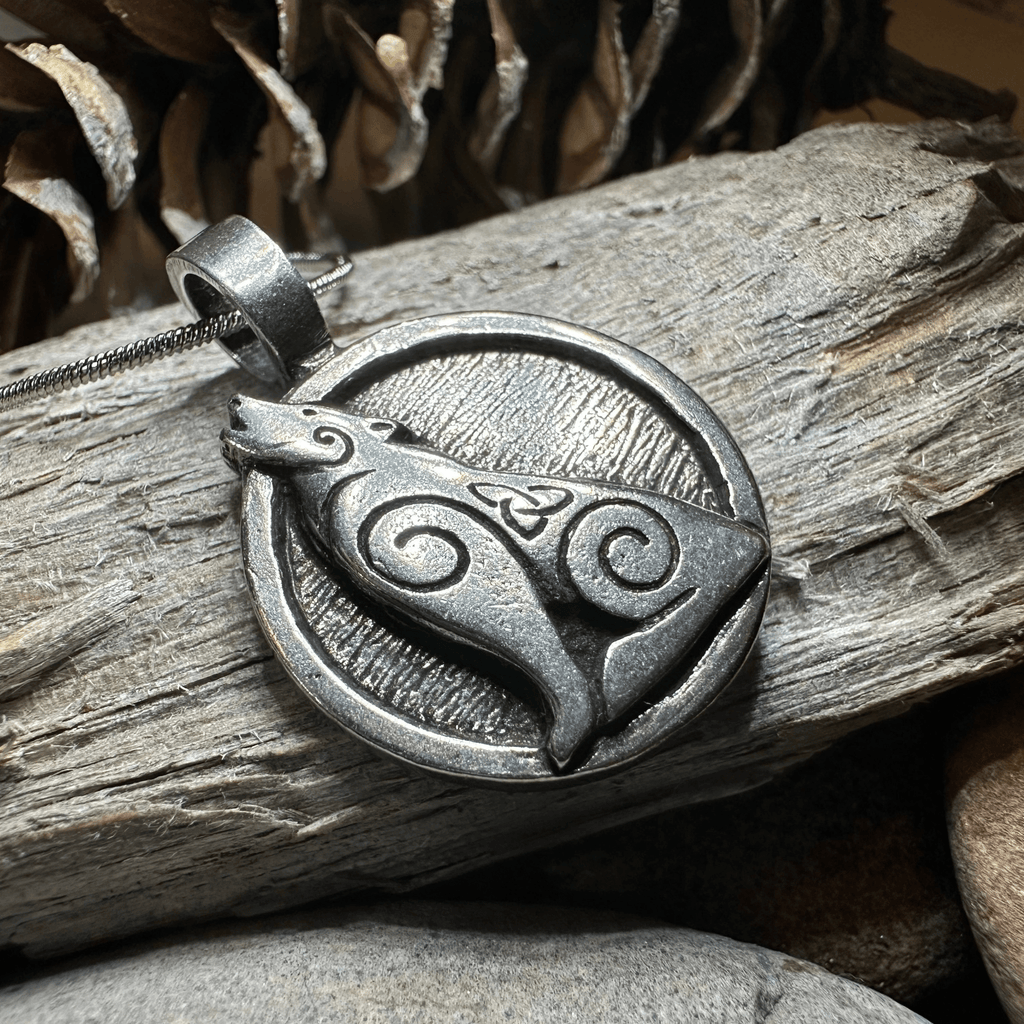 Celtic Howling Wolf Pewter Necklace with Trinity Knot Pendant La Vie Bien Celtic Howling Wolf Pewter Necklace with Trinity Knot