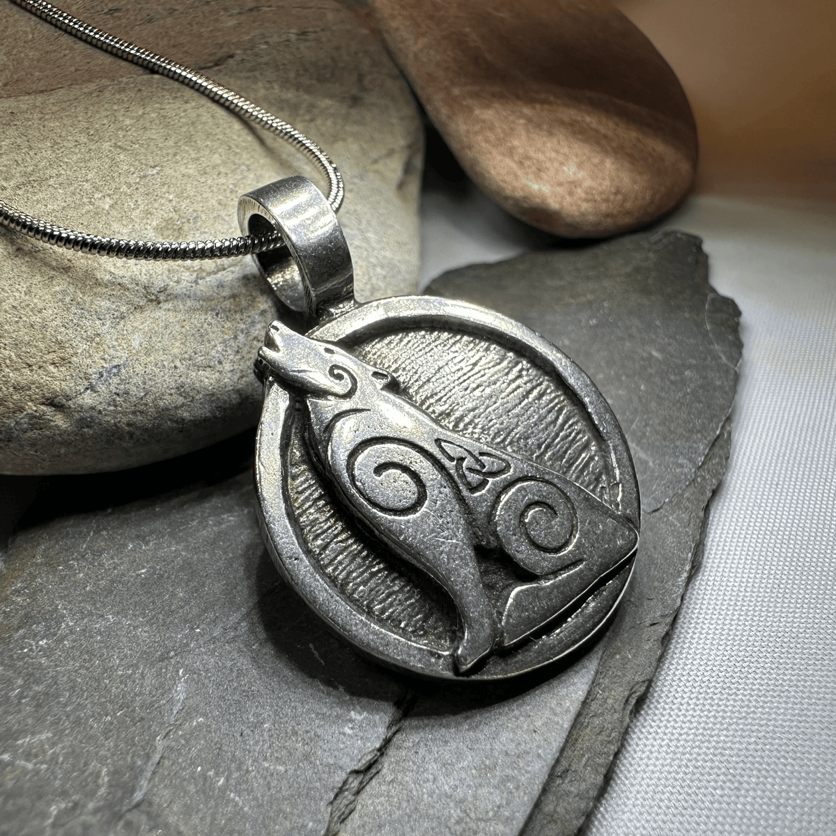 Celtic Howling Wolf Pewter Necklace with Trinity Knot Pendant La Vie Bien Celtic Howling Wolf Pewter Necklace with Trinity Knot