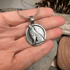 Celtic Howling Wolf Pewter Necklace with Trinity Knot Pendant La Vie Bien Celtic Howling Wolf Pewter Necklace with Trinity Knot