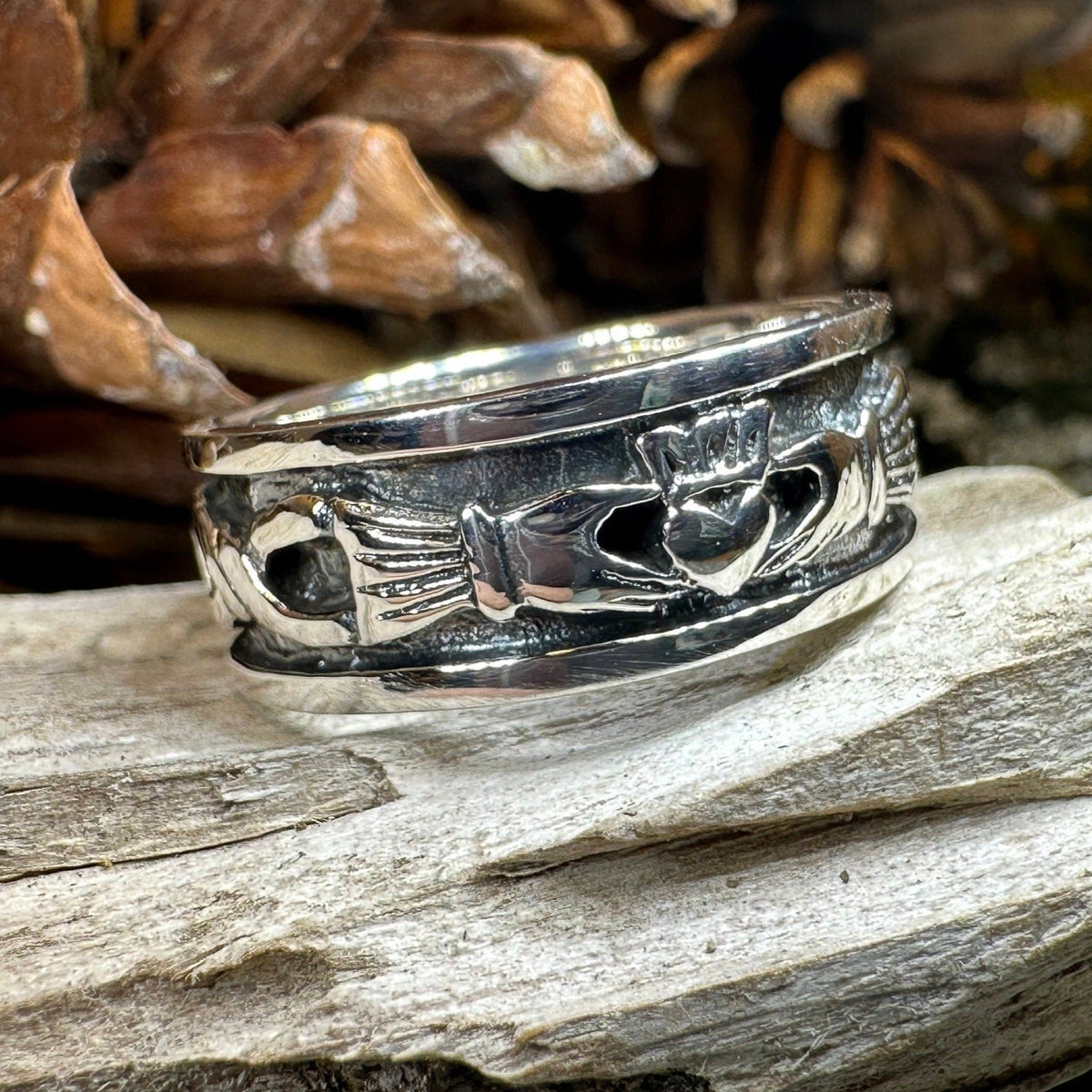Celtic Irish Claddagh Band Ring in Sterling Silver Ring La Vie Bien Celtic Irish Claddagh Band Ring in Sterling Silver