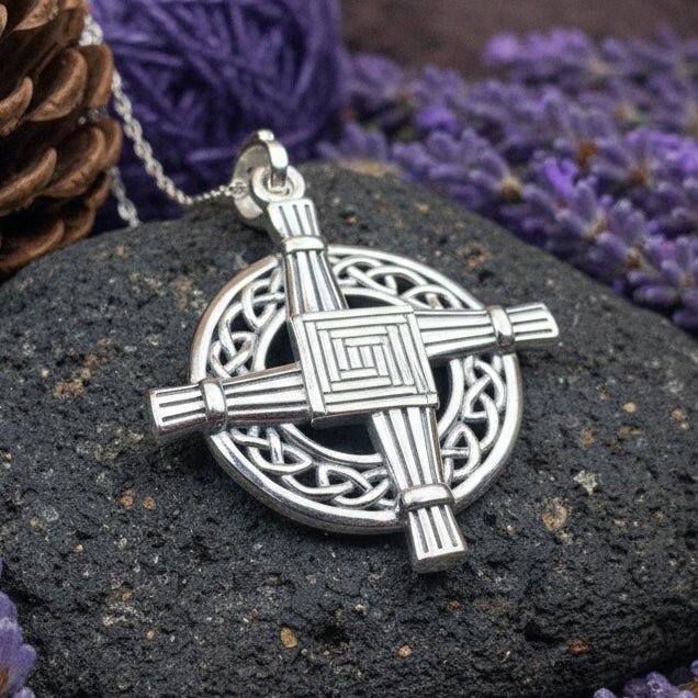 Celtic Irish Saint Brigid's Cross Necklace in Sterling Silver Pendant La Vie Bien Celtic Irish Saint Brigid's Cross Necklace in Sterling Silver