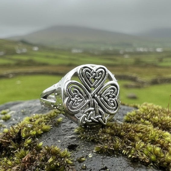 Celtic Knot Irish Shamrock Ring in Sterling Silver Ring La Vie Bien Celtic Knot Irish Shamrock Ring in Sterling Silver