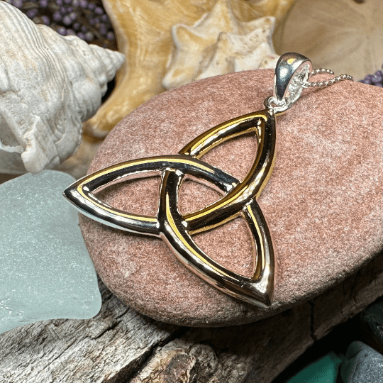 Celtic Trinity Knot Necklace Pendant La Vie Bien Celtic Trinity Knot Necklace
