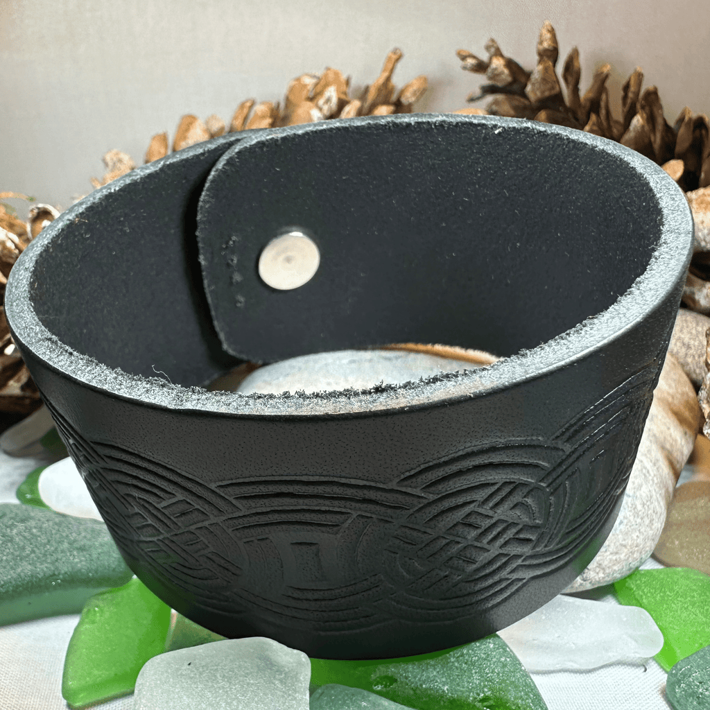 Celtic Warrior Leather Cuff Bracelet Bracelet La Vie Bien Celtic Warrior Leather Cuff Bracelet