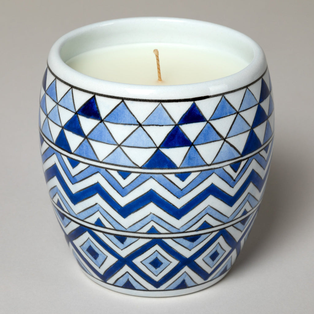 Ceramic Artisan Hand-Poured Candle Decorative Home Accent La Vie Bien Ceramic Artisan Hand-Poured Candle