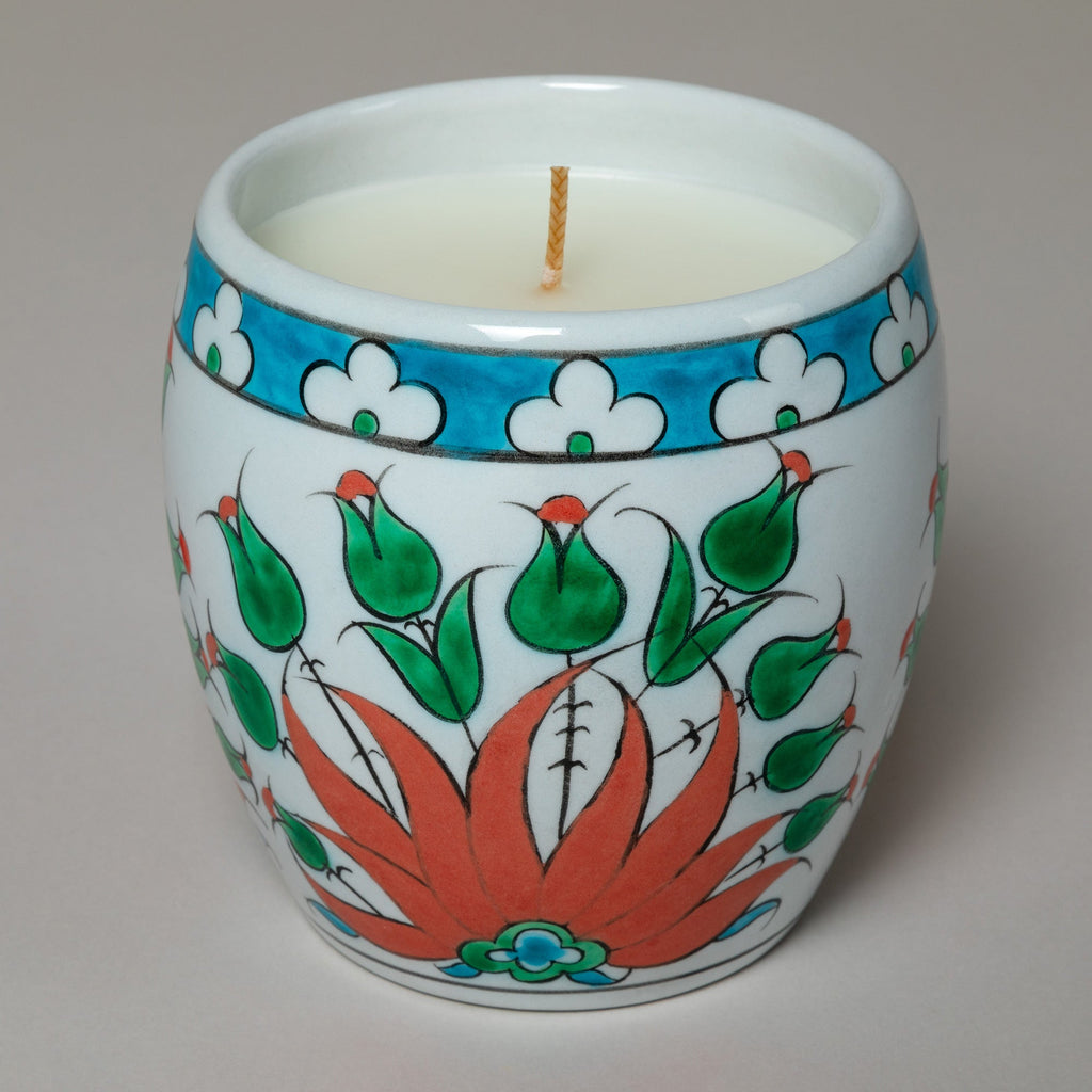 Ceramic Artisan Hand-Poured Candle Decorative Home Accent La Vie Bien Ceramic Artisan Hand-Poured Candle