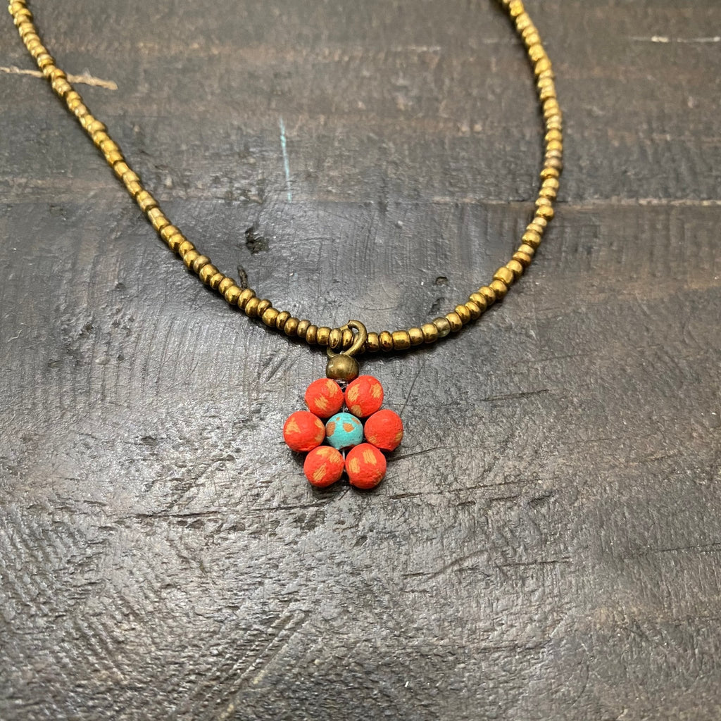 Ceramic Daisy Necklace Necklace La Vie Bien Ceramic Daisy Necklace