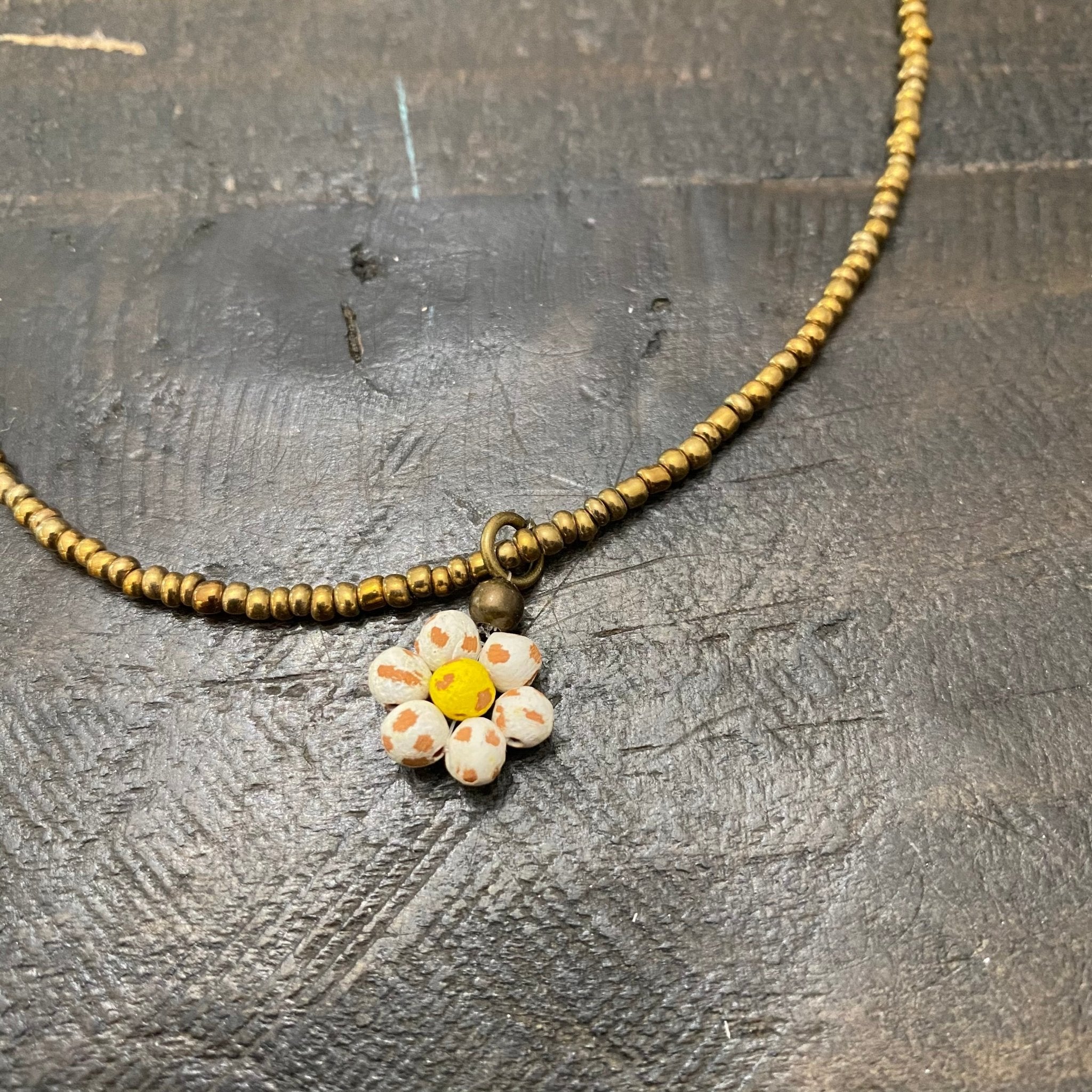 Ceramic Daisy Necklace Necklace La Vie Bien Ceramic Daisy Necklace