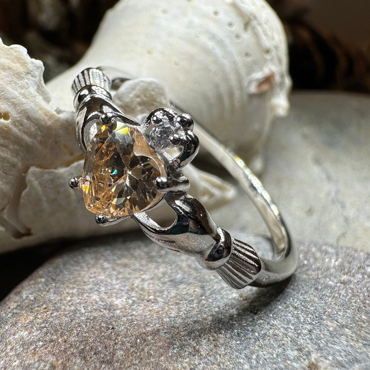 Champagne Toast Claddagh Ring Ring La Vie Bien Champagne Toast Claddagh Ring