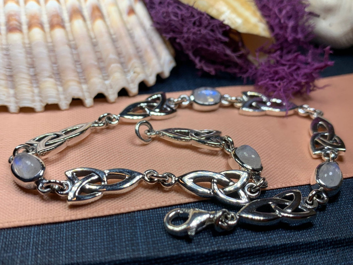 Charlene Moonstone Bracelet in Sterling Silver Bracelet La Vie Bien Charlene Moonstone Bracelet in Sterling Silver