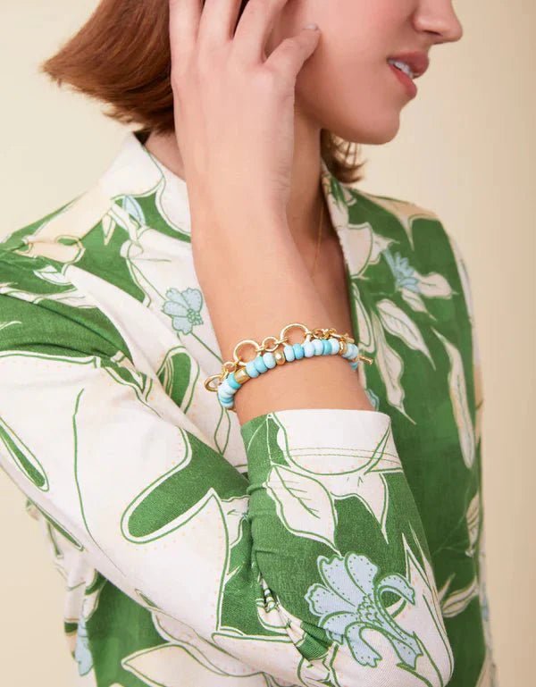 Charmed Stretch Bracelet 8mm Turquoise/Shell La Vie Bien Charmed Stretch Bracelet 8mm Turquoise/Shell