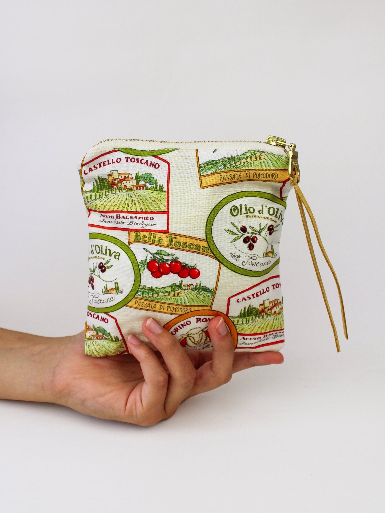 Che Buono Square Zip Pouch coin purse La Vie Bien Che Buono Square Zip Pouch