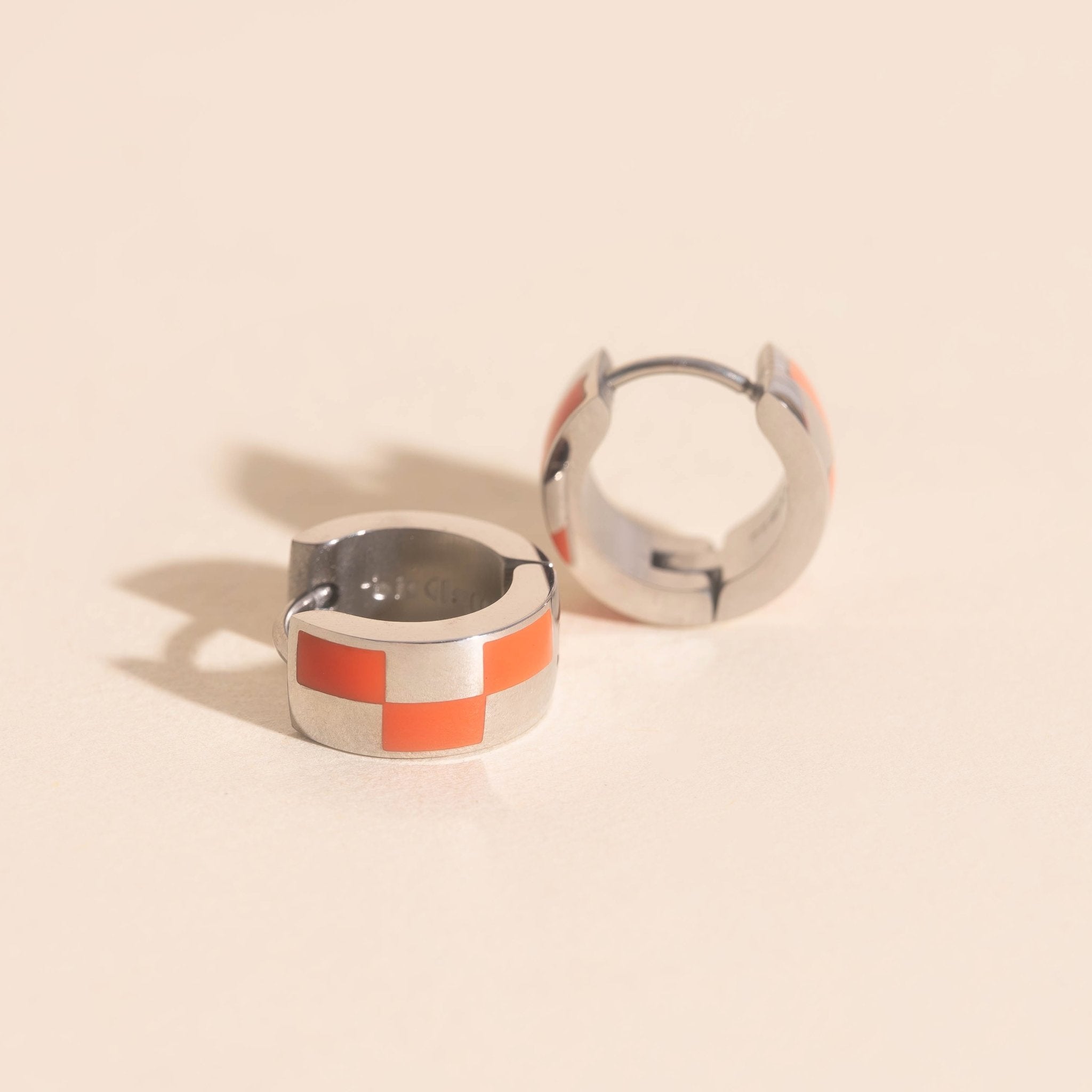 Checkered Rounded Super Chunky Huggie Hoop Earrings Super Chunky Huggie Hoops La Vie Bien Checkered Rounded Super Chunky Huggie Hoop Earrings