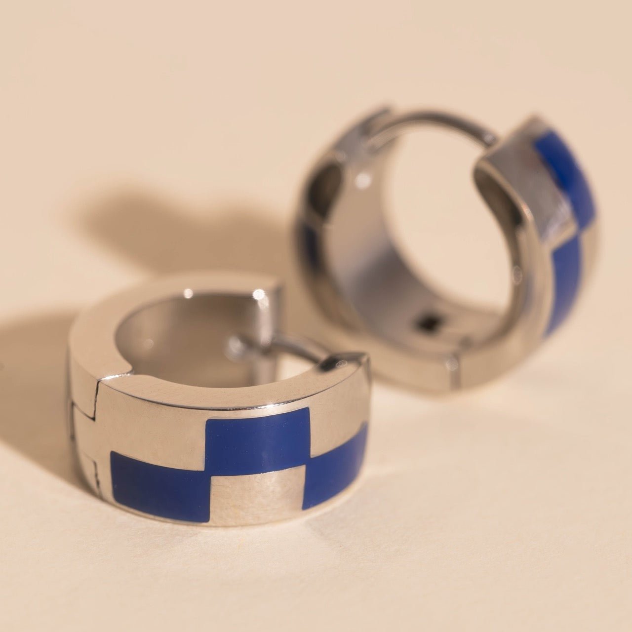 Checkered Rounded Super Chunky Huggie Hoop Earrings Super Chunky Huggie Hoops La Vie Bien Checkered Rounded Super Chunky Huggie Hoop Earrings