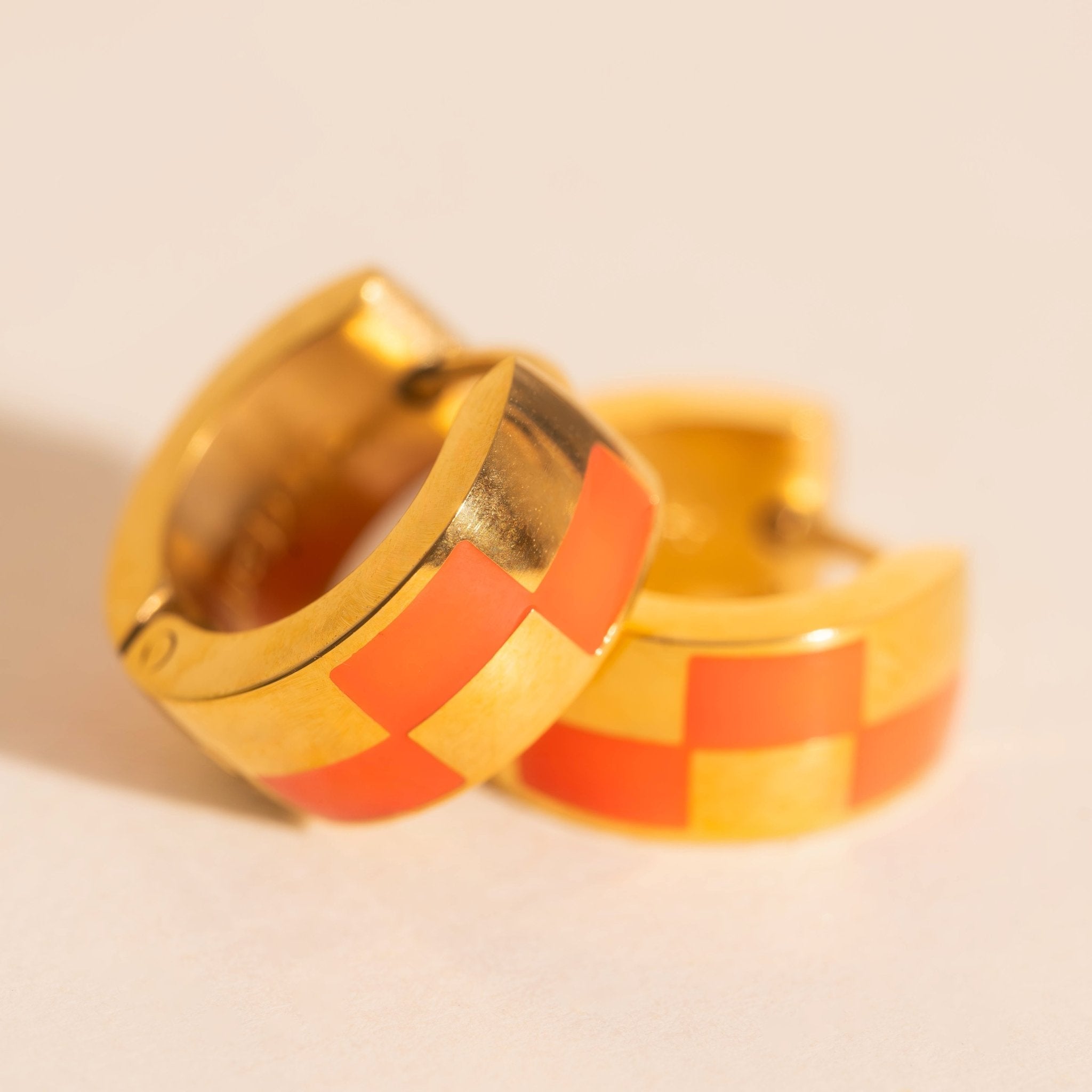 Checkered Rounded Super Chunky Huggie Hoop Earrings Super Chunky Huggie Hoops La Vie Bien Checkered Rounded Super Chunky Huggie Hoop Earrings