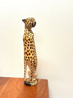 Cheetah Sitting La Vie Bien Cheetah Sitting