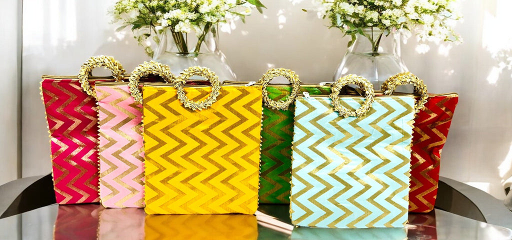 Chevron Print Silk Bags with Zipper & Round Handle, Set of 6 Traditional Gifts La Vie Bien Chevron Print Silk Bags with Zipper & Round Handle, Set of 6